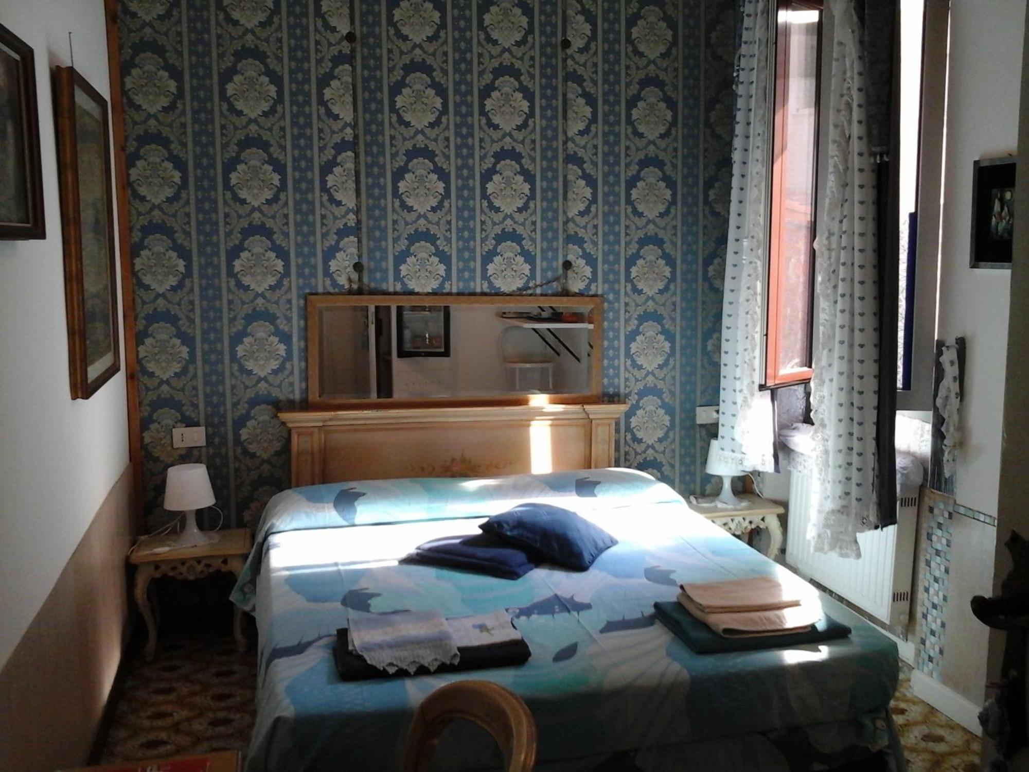 Biennale Bed & Breakfast Venice Room photo